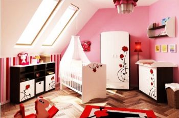 przytulny pokój dla dziewczynki, różowe kolory ścian